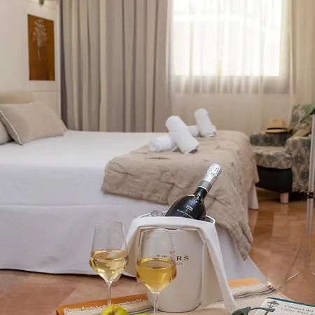 Отель Porto Cristo 4*