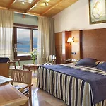 Hotel Porto Cristo 4*