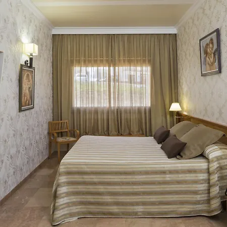 Hotel Porto Cristo 4*