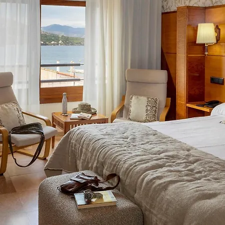 Porto Cristo 4*