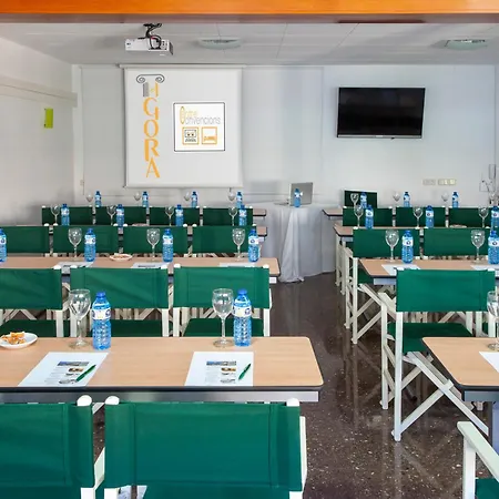 Hotel Porto Cristo 4*